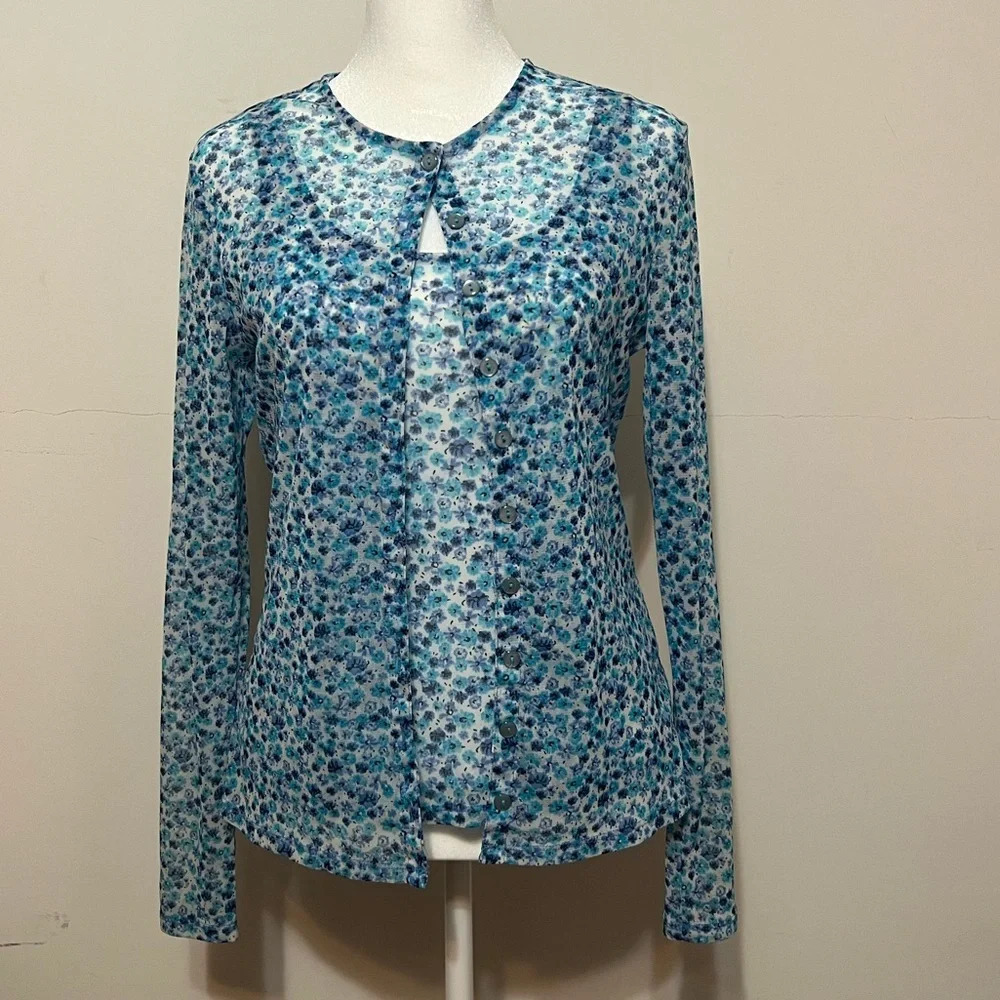 New York and Company Y2K  2pc sheer floral top/blouse. B2